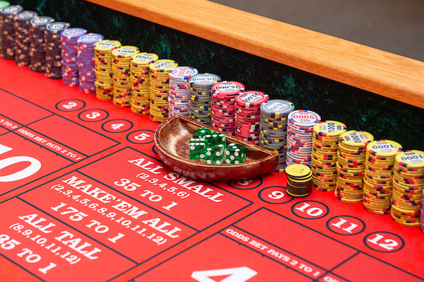 40_iHostPoker